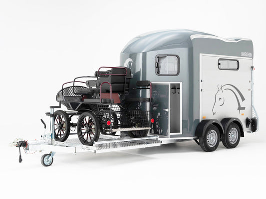 Remolque Van 2 caballos con plataforma Gold Hippomobile